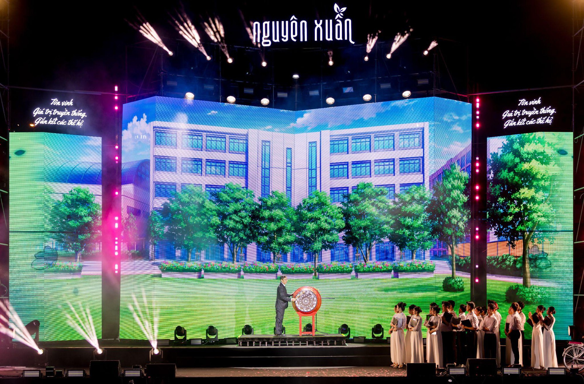 "Vẹn nguyên xuân trên tóc thầy" - Concert tri ân đặc biệt chạm vào giá trị văn hoá để kết nối các thế hệ- Ảnh 9.