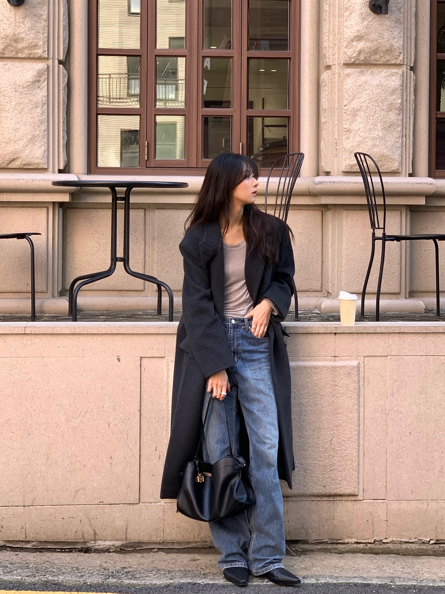 4 cách mặc quần ống rộng tôn dáng xuất sắc dù chị em đi giày cao gót hay không- Ảnh 7. 4 cách mặc quần ống rộng tôn dáng xuất sắc dù chị em đi giày cao gót hay không- Ảnh 7.