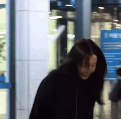 Cả showbiz đến viếng "ông nội quốc dân": Choi Ji Woo khóc xé lòng, Song Seung Hun - Kim Yoo Jung thất thần- Ảnh 6. Cả showbiz đến viếng "ông nội quốc dân": Choi Ji Woo khóc xé lòng, Song Seung Hun - Kim Yoo Jung thất thần- Ảnh 6.