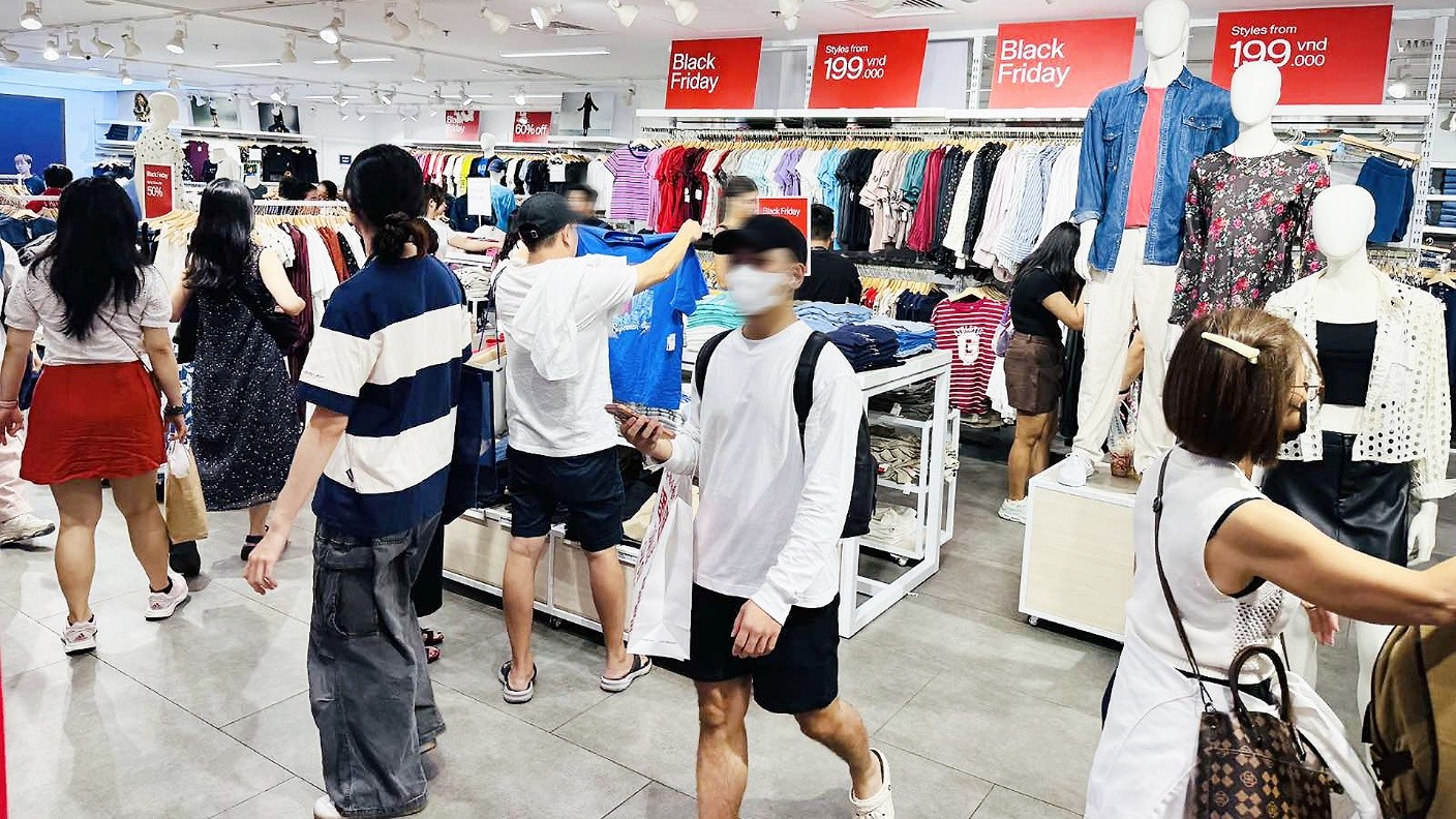 Các trung tâm thương mại náo nhiệt vì ACFC Black Friday Sale- Ảnh 11.