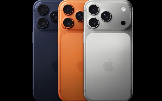 Giá màu iPhone 17 Pro Max thay đổi sau 2 tháng ra mắt- Ảnh 1.