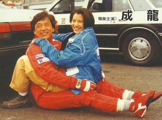 Không tin nổi "Hoa hậu mỏ hỗn nhất showbiz" giờ xuống cấp nhan sắc đến mức này- Ảnh 8. Không tin nổi "Hoa hậu mỏ hỗn nhất showbiz" giờ xuống cấp nhan sắc đến mức này- Ảnh 8.