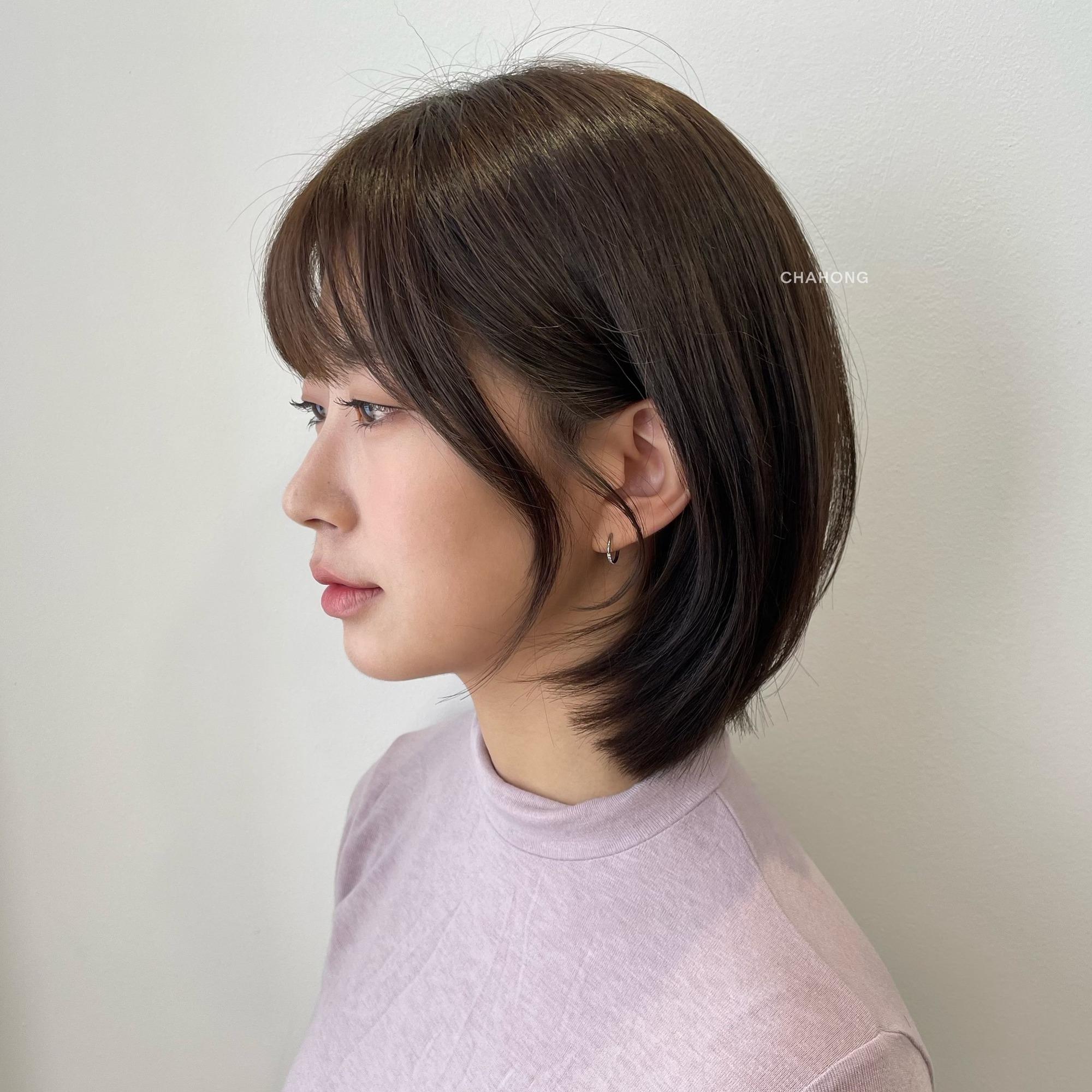 Tóc suôn thẳng soán ngôi tóc xoăn với 5 kiểu hot nhất đông này: Siêu trẻ, sang trọng và dễ chăm sóc- Ảnh 13.