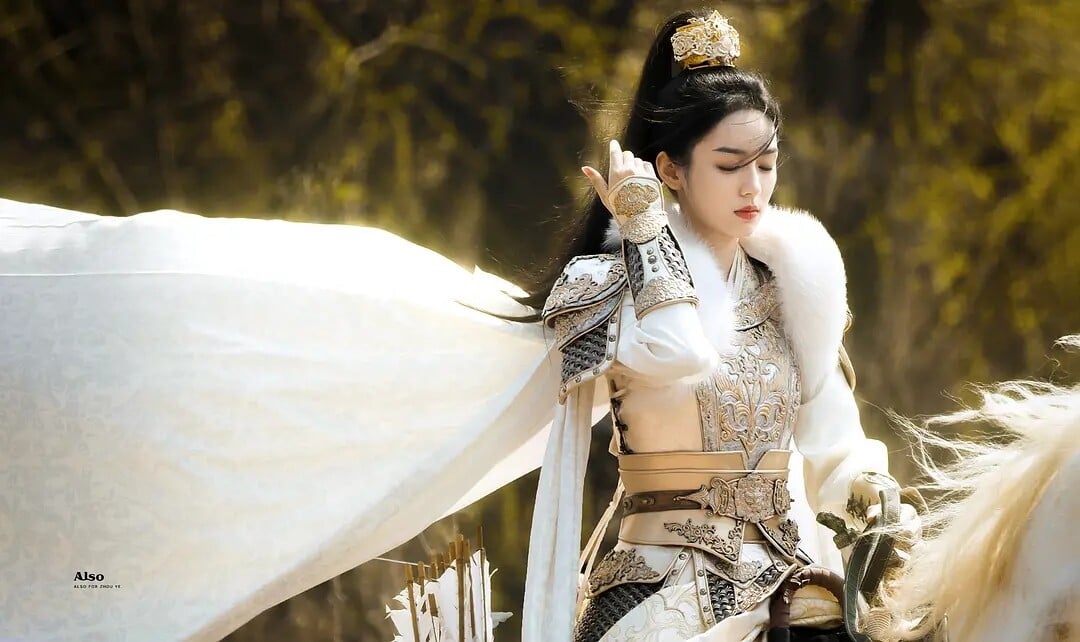 10 nữ tướng quân đẹp nhất Trung Quốc: Triệu Vy bét bảng, hạng 1 khí thế vang danh thiên hạ- Ảnh 9.