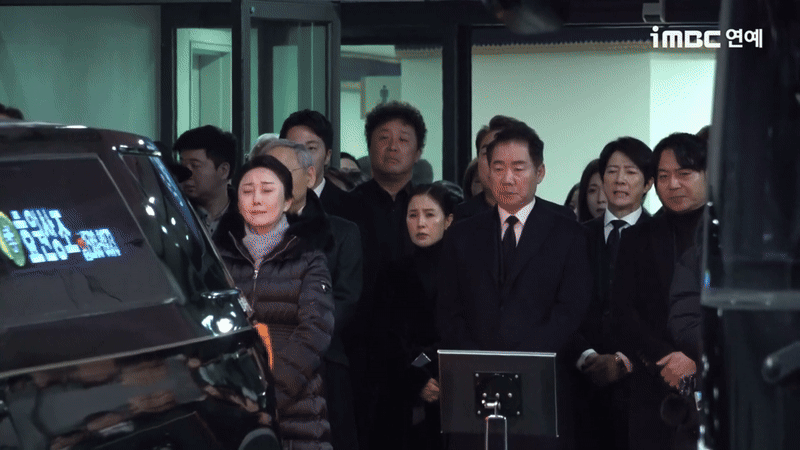 - Ảnh 15. - Ảnh 15.