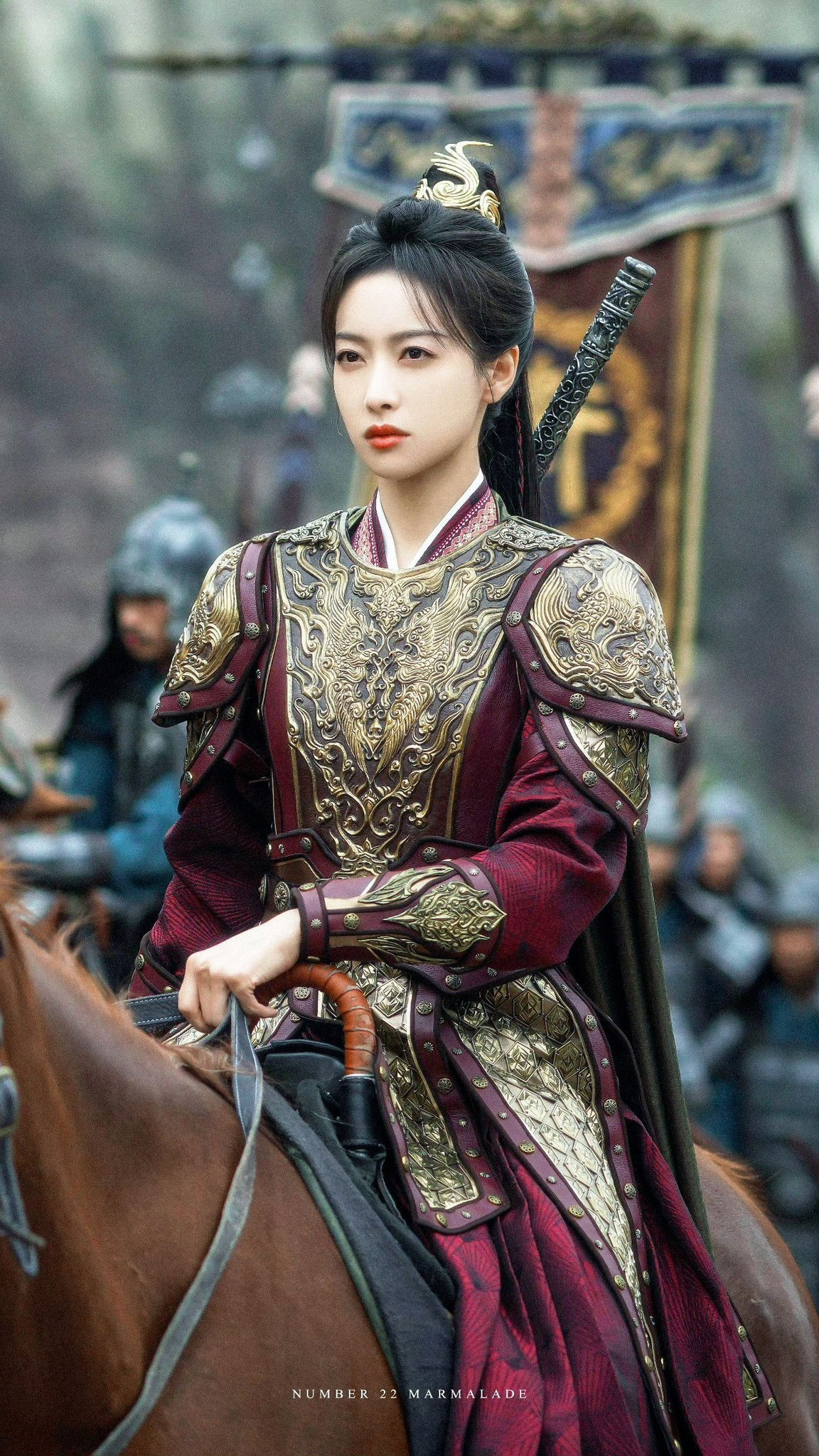 10 nữ tướng quân đẹp nhất Trung Quốc: Triệu Vy bét bảng, hạng 1 khí thế vang danh thiên hạ- Ảnh 7.