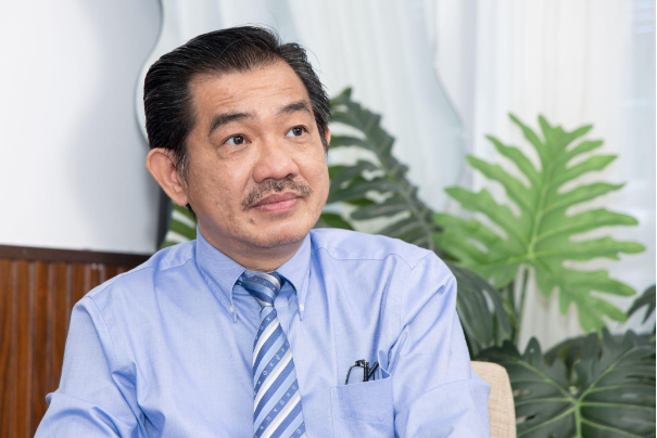 Chuyên gia lĩnh vực đột quỵ: "Thời gian là tế bào não", cần cấp cứu kịp thời trong "cửa sổ vàng"- Ảnh 2. Chuyên gia lĩnh vực đột quỵ: "Thời gian là tế bào não", cần cấp cứu kịp thời trong "cửa sổ vàng"- Ảnh 2.