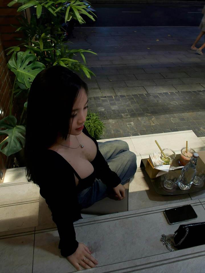 Rũ bỏ thời trang oversize, hot girl "đốt mắt" fan với loạt ảnh bikini bốc lửa- Ảnh 7.