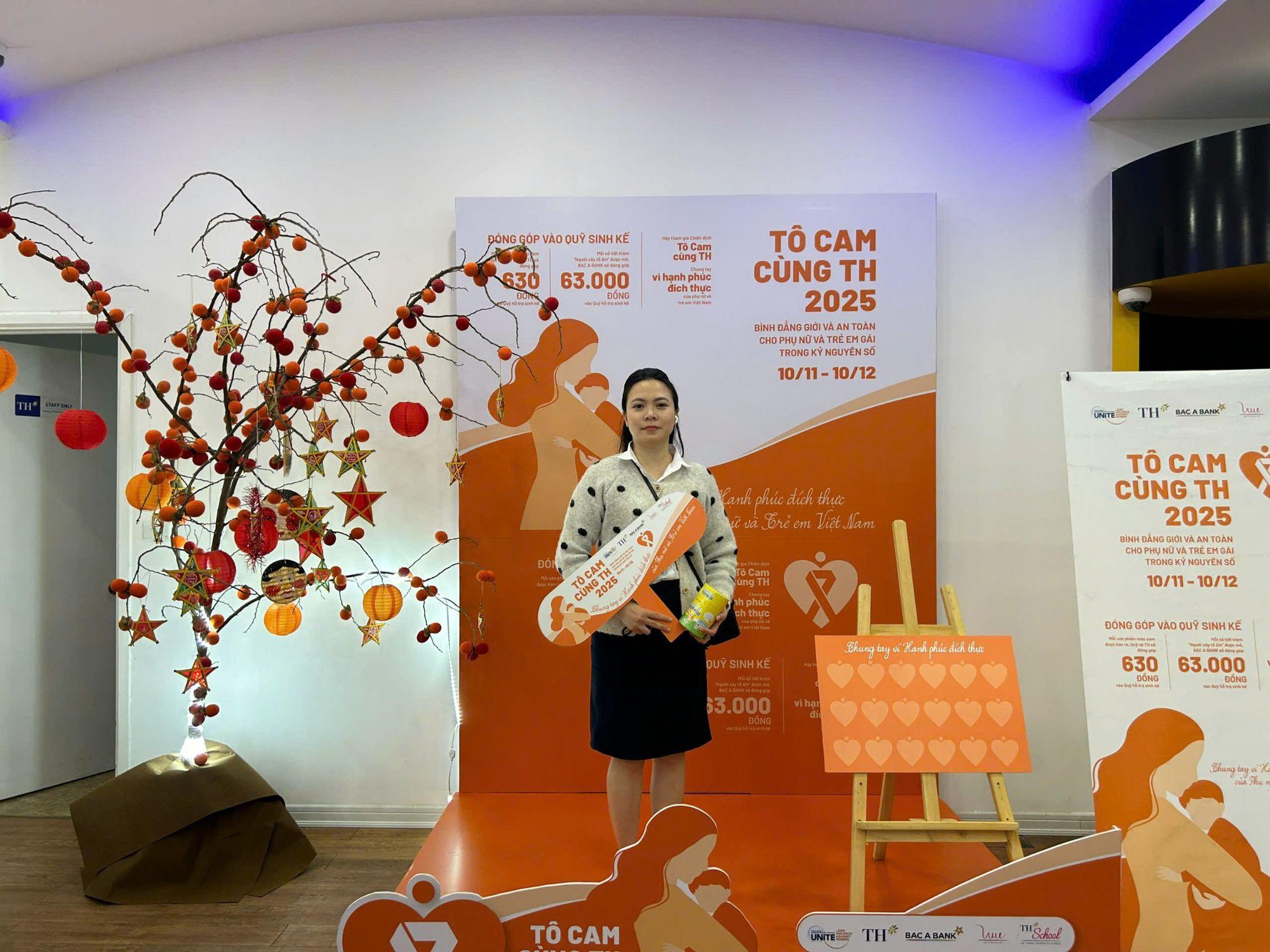 Hành trình TH “tô cam” vì hạnh phúc của phụ nữ, trẻ em gái- Ảnh 4. Hành trình TH “tô cam” vì hạnh phúc của phụ nữ, trẻ em gái- Ảnh 4.