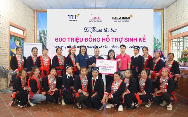 Hành trình TH “tô cam” vì hạnh phúc của phụ nữ, trẻ em gái- Ảnh 1. Hành trình TH “tô cam” vì hạnh phúc của phụ nữ, trẻ em gái- Ảnh 1.