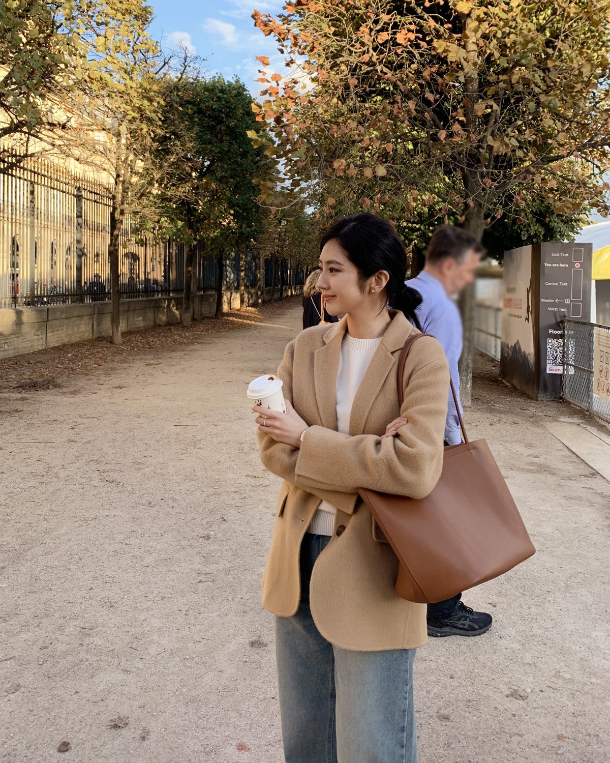 6 món thời trang giúp chị em xây dựng phong cách tối giản cực xuất sắc, sang năm vẫn mặc đẹp- Ảnh 7. 6 món thời trang giúp chị em xây dựng phong cách tối giản cực xuất sắc, sang năm vẫn mặc đẹp- Ảnh 7.