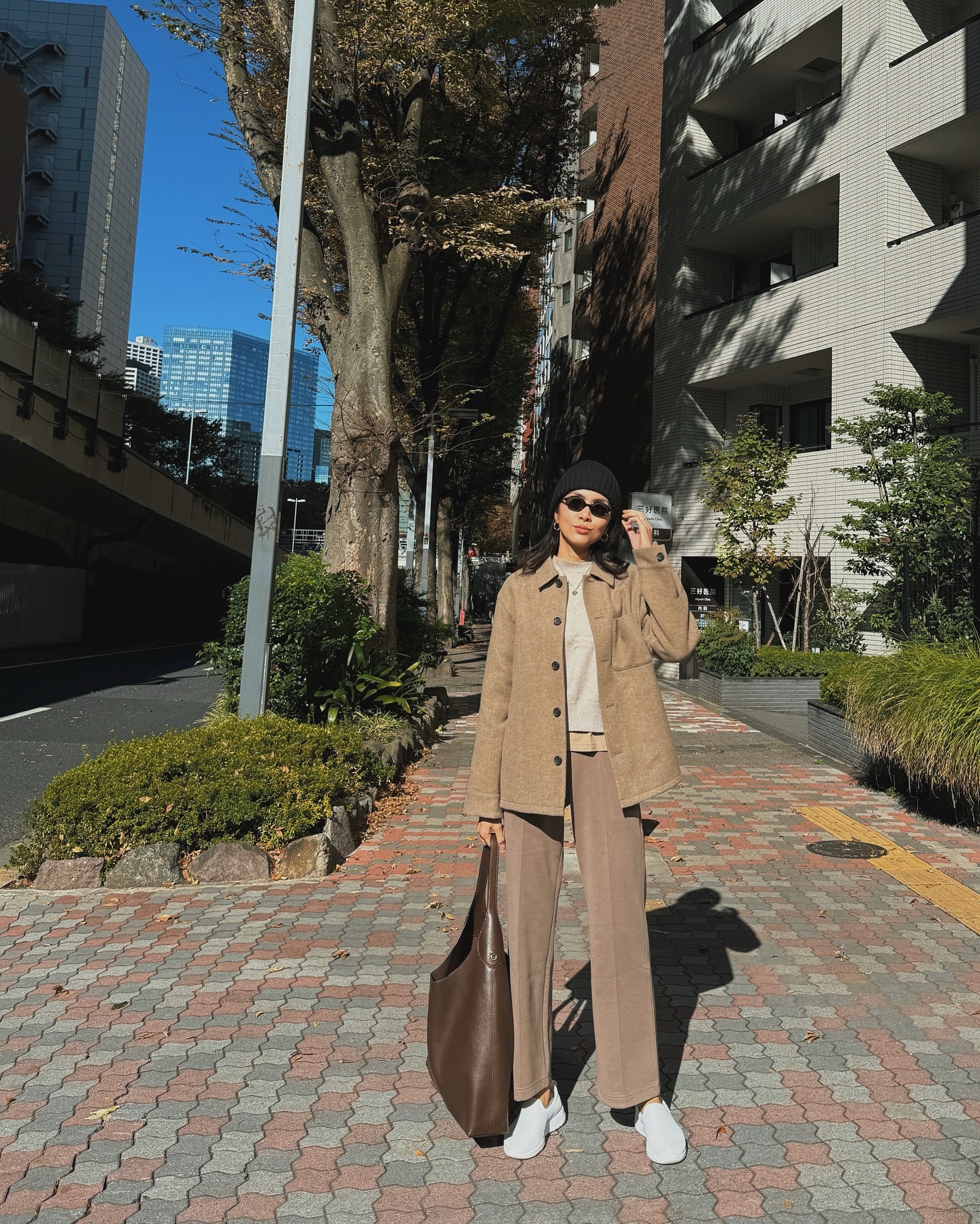 4 mẫu giày bệt khiến các mỹ nhân Việt "mê không lối thoát" từ năm này qua năm khác- Ảnh 8. 4 mẫu giày bệt khiến các mỹ nhân Việt "mê không lối thoát" từ năm này qua năm khác- Ảnh 8.