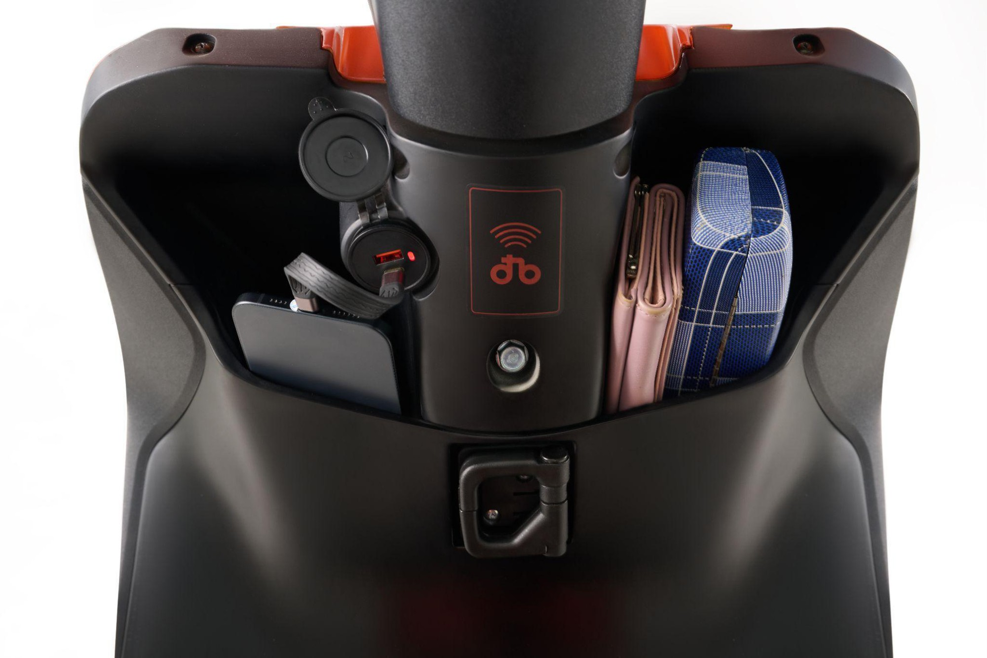 Xe máy điện đi gần 300km/sạc, cốp to hơn Lead có ưu đãi khủng: Chi 3,5 triệu đã có thể mang xe về- Ảnh 3. Xe máy điện đi gần 300km/sạc, cốp to hơn Lead có ưu đãi khủng: Chi 3,5 triệu đã có thể mang xe về- Ảnh 3.