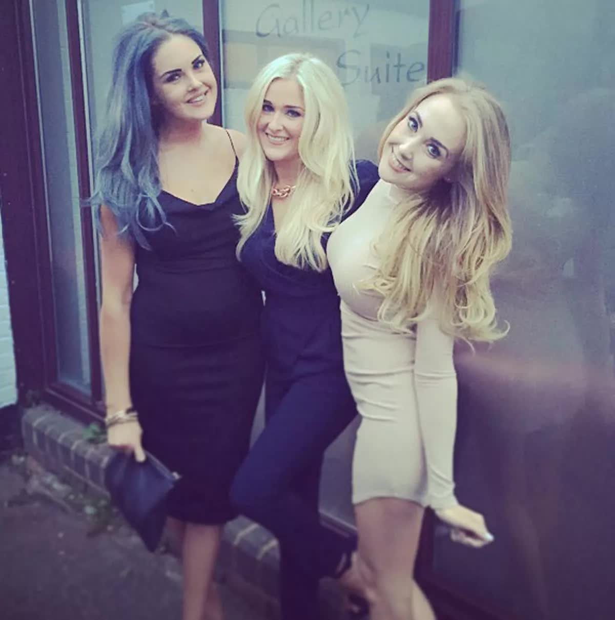 Thường xuyên chia sẻ ảnh gợi cảm, ba cô nàng hot girl kiếm bộn, nhận quà hơn 2,5 tỷ từ fan chưa gặp bao giờ- Ảnh 1.