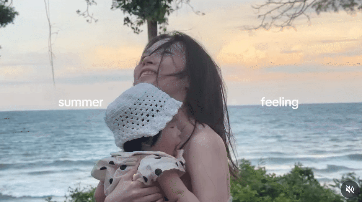 Công chúa nhỏ nhà NSƯT Xuân Hinh: Mới 4 tháng mà mái tóc dày mượt, "giao diện" giống ông ngoại như tạc- Ảnh 12.