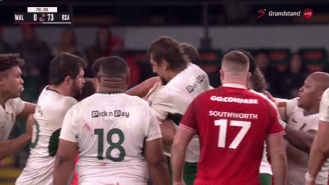 Kinh hoàng: Cầu thủ nổi tiếng thẳng tay móc mắt đối thủ dù đang thắng 73-0 kỉ lục- Ảnh 1. Kinh hoàng: Cầu thủ nổi tiếng thẳng tay móc mắt đối thủ dù đang thắng 73-0 kỉ lục- Ảnh 1.