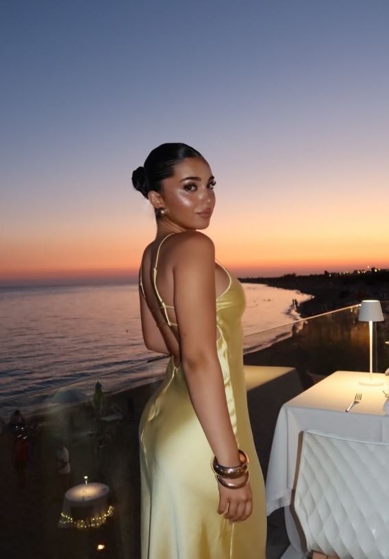 Mỹ nhân người Ý rộ tin hẹn hò với Lamine Yamal xinh đẹp cỡ nào?- Ảnh 5. Mỹ nhân người Ý rộ tin hẹn hò với Lamine Yamal xinh đẹp cỡ nào?- Ảnh 5.