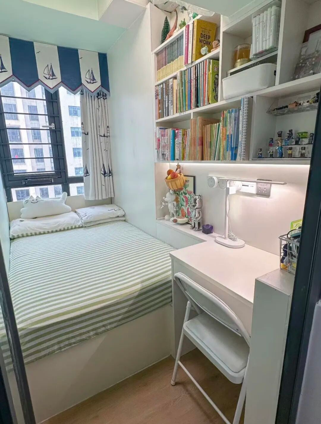 Căn bếp 3m² của người phụ nữ trung niên khiến mạng xã hội trầm trồ: Nhỏ nhưng sang, gọn, như một góc sống trong mơ- Ảnh 11. Căn bếp 3m² của người phụ nữ trung niên khiến mạng xã hội trầm trồ: Nhỏ nhưng sang, gọn, như một góc sống trong mơ- Ảnh 11.