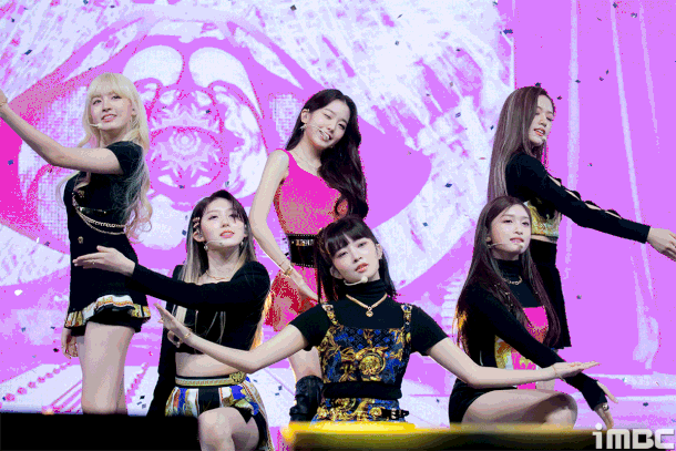 Sao lại làm chuyện kinh khủng này với nhóm nhạc nữ đẹp nhất lịch sử Kpop?- Ảnh 5.