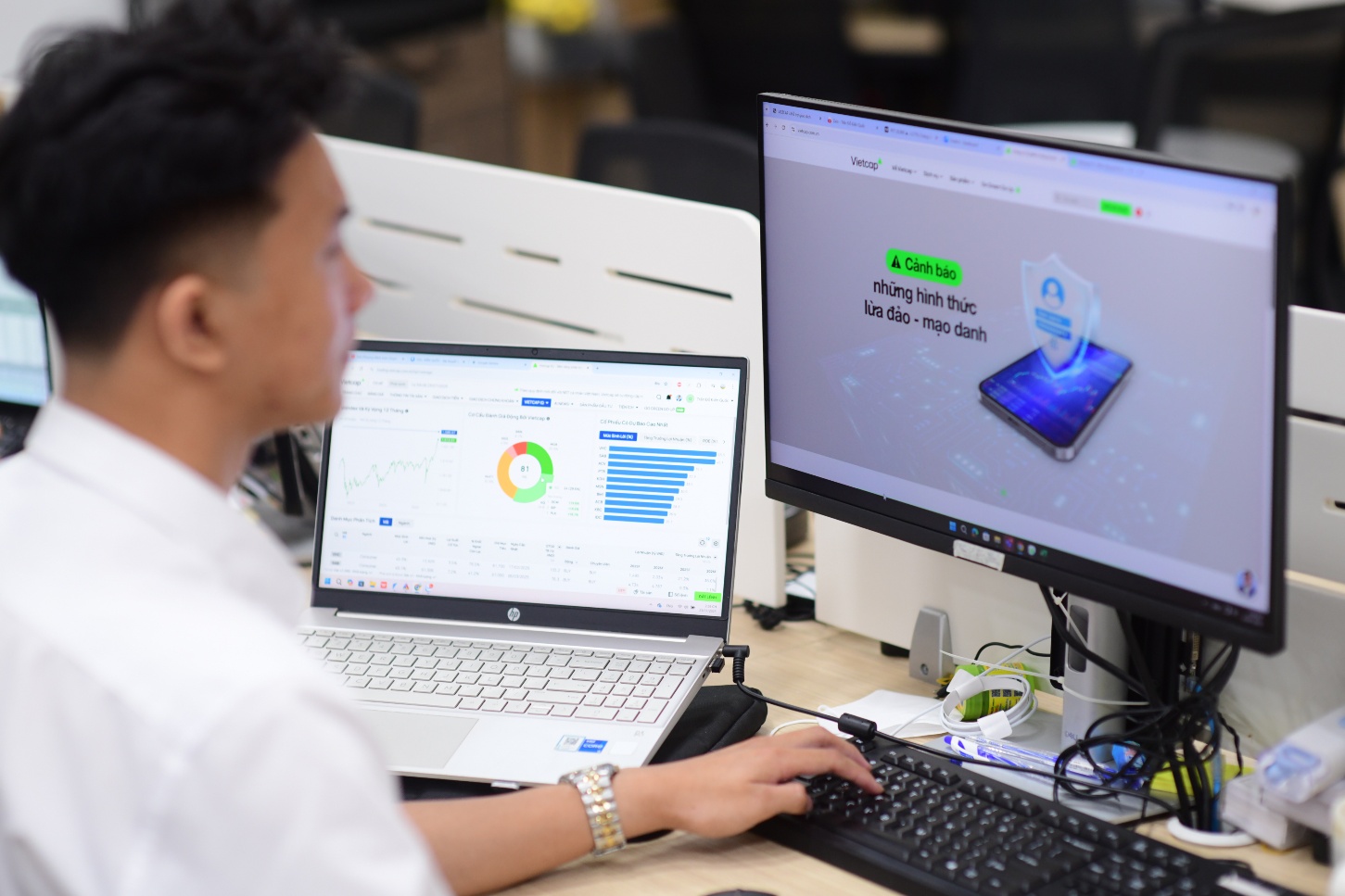 Vietcap tiếp tục hoạt động tri ân nhà đầu tư dịp kỷ niệm 18 năm- Ảnh 1.