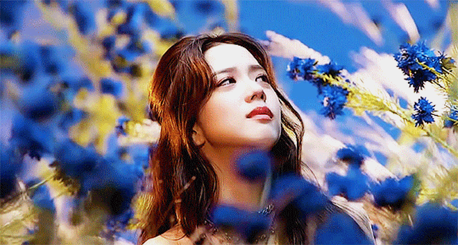 Jisoo (BLACKPINK) có đáng bị đối xử như thế này không?- Ảnh 4. Jisoo (BLACKPINK) có đáng bị đối xử như thế này không?- Ảnh 4.