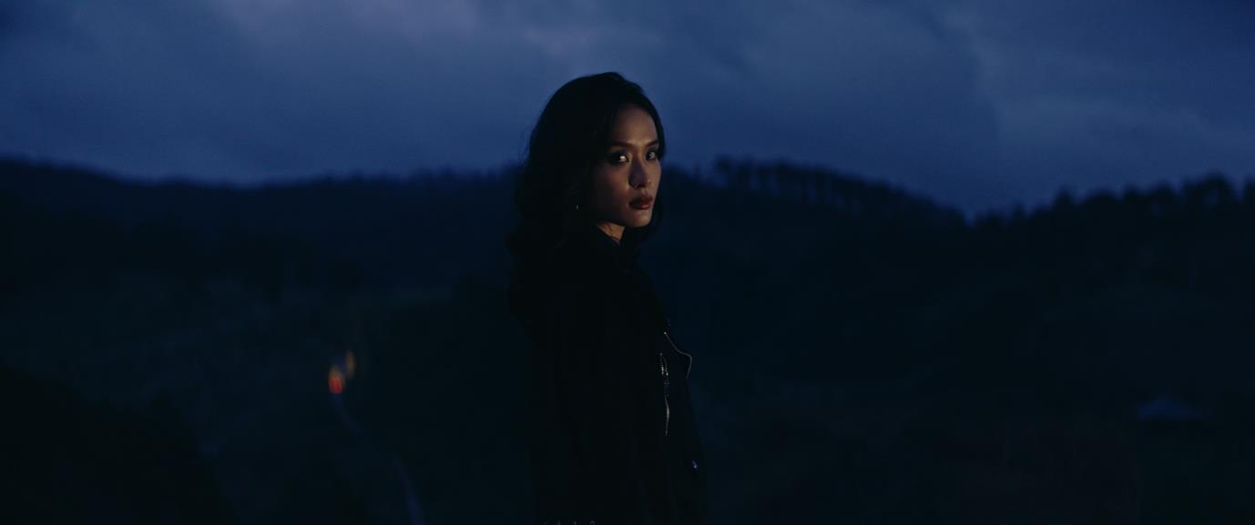 “Trái tim què quặt”: Câu chuyện tình yêu không lỗi thời trong bối cảnh những năm 90- Ảnh 2.