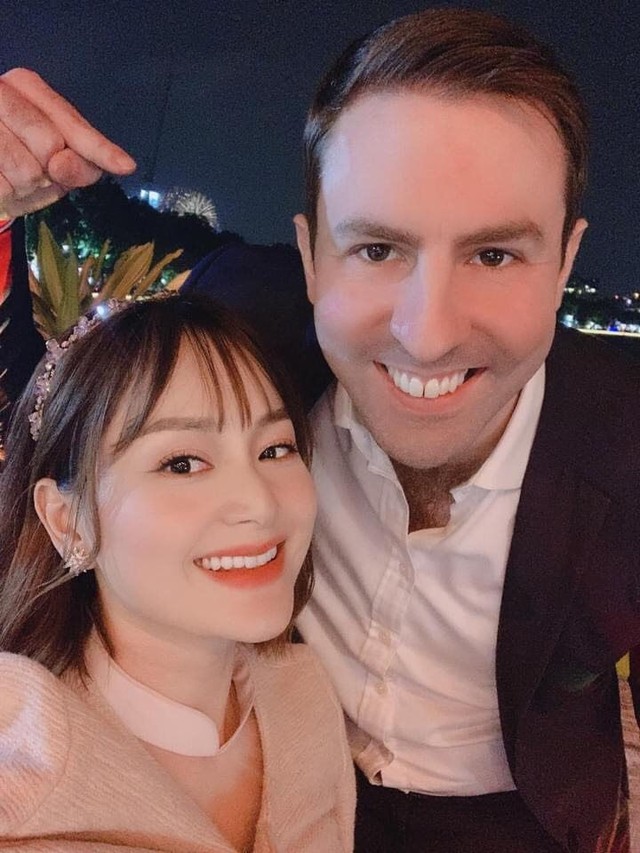 Lan Phương hé lộ góc khuất hôn nhân với chồng Tây- Ảnh 5. Lan Phương hé lộ góc khuất hôn nhân với chồng Tây- Ảnh 5.