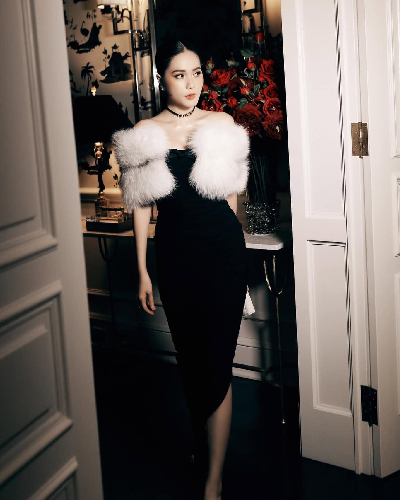 Bay màu danh xưng “nữ đại gia quận 7” của Đoàn Di Băng- Ảnh 24. Bay màu danh xưng “nữ đại gia quận 7” của Đoàn Di Băng- Ảnh 24.