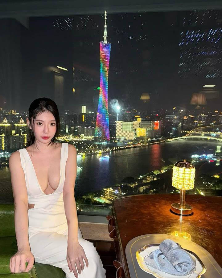 Hot girl vừa xinh đẹp lại giỏi giang khiến cộng đồng mang ngỡ ngàng với “profile” siêu đỉnh- Ảnh 4. Hot girl vừa xinh đẹp lại giỏi giang khiến cộng đồng mang ngỡ ngàng với “profile” siêu đỉnh- Ảnh 4.