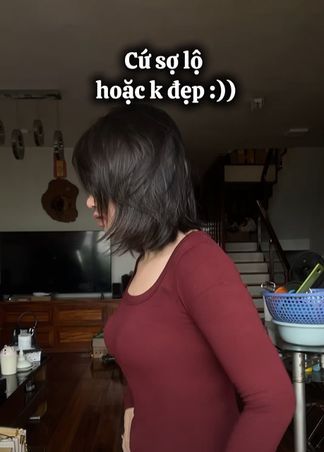 photo-1762532156717 photo-1762532156717