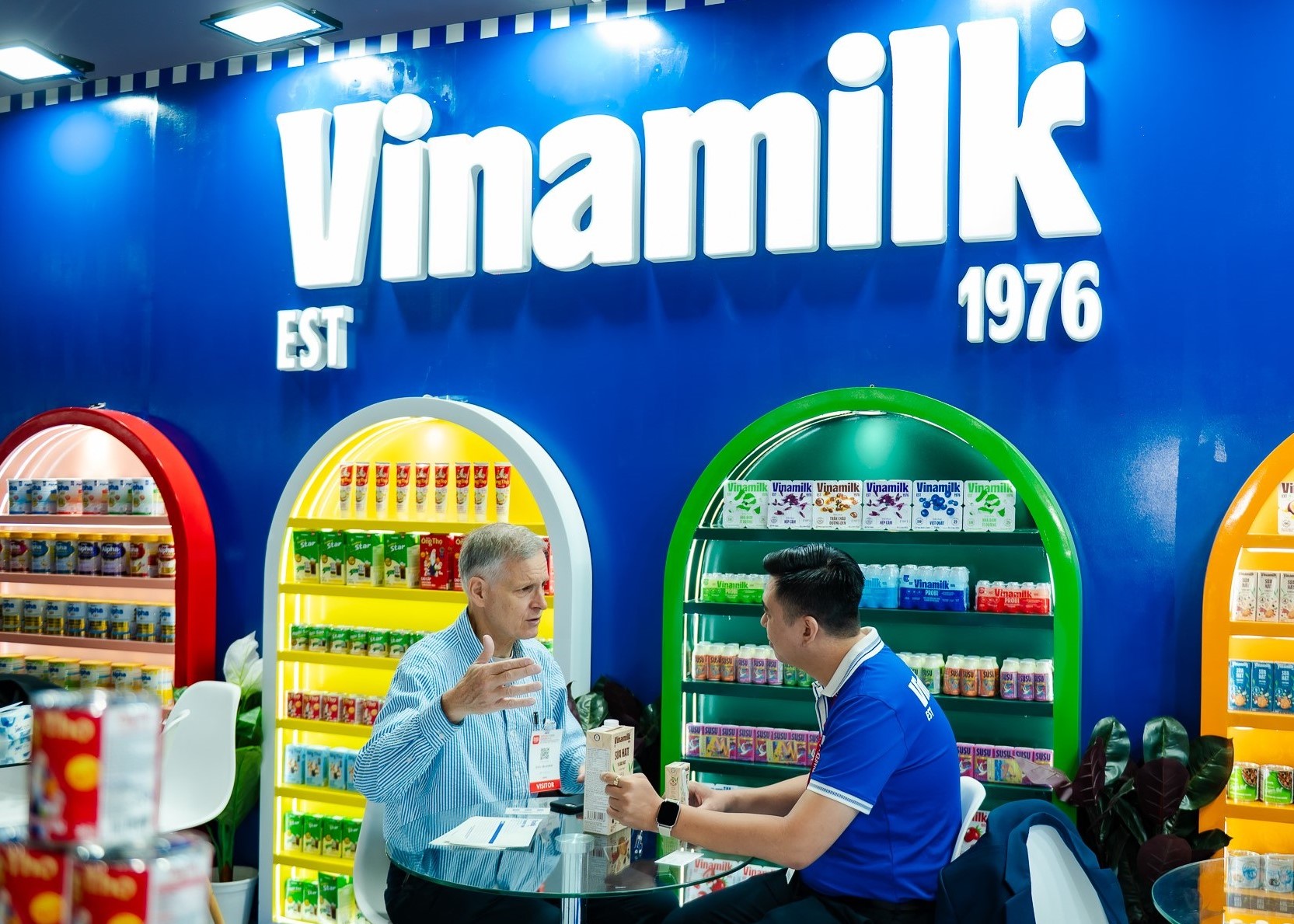 Vinamilk – 50 năm tiên phong, khẳng định tầm vóc Việt trên bản đồ sữa thế giới- Ảnh 4. Vinamilk – 50 năm tiên phong, khẳng định tầm vóc Việt trên bản đồ sữa thế giới- Ảnh 4.