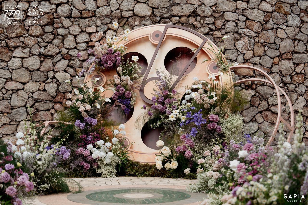 Soi nhanh cặp nhẫn cưới full kim cương của cặp đôi giờ vàng Đình Tú-Ngọc Huyền, mức giá khiến nhiều người bất ngờ- Ảnh 5. Soi nhanh cặp nhẫn cưới full kim cương của cặp đôi giờ vàng Đình Tú-Ngọc Huyền, mức giá khiến nhiều người bất ngờ- Ảnh 5.