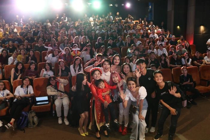 "Thế lực nhí" tiếp theo của Quỳnh Trần JP: Bé Na, vừa xuất hiện đã bùng nổ MXH, biểu cảm giống anh Sa như tạc- Ảnh 17. "Thế lực nhí" tiếp theo của Quỳnh Trần JP: Bé Na, vừa xuất hiện đã bùng nổ MXH, biểu cảm giống anh Sa như tạc- Ảnh 17.