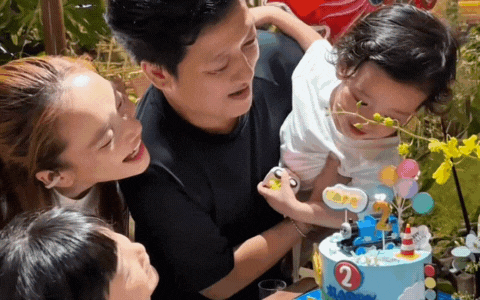 Gia đình Trường Giang bất ổn: Con gái bị sốc phản vệ, Nhã Phương cấp cứu- Ảnh 5. Gia đình Trường Giang bất ổn: Con gái bị sốc phản vệ, Nhã Phương cấp cứu- Ảnh 5.