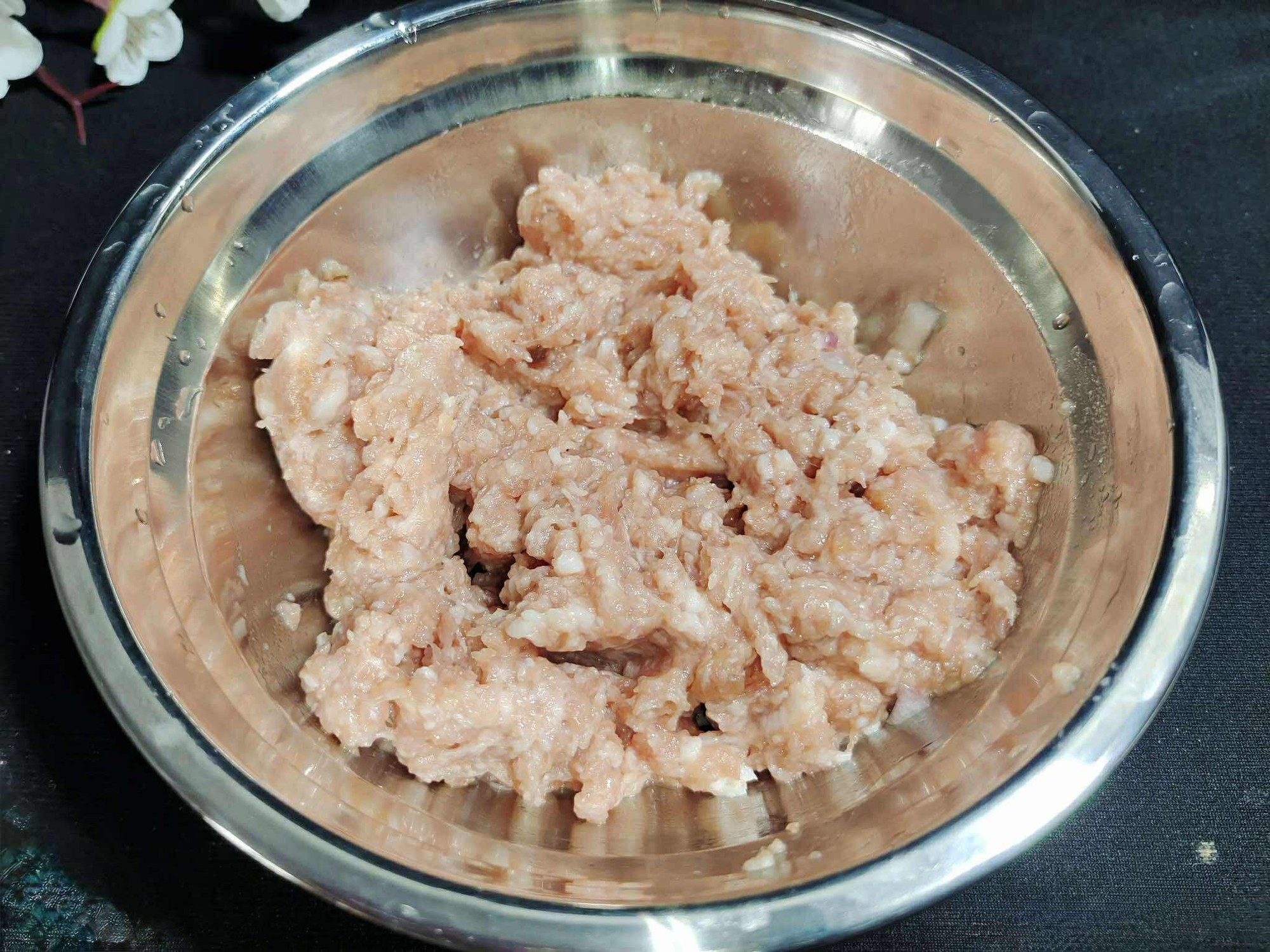 Chỉ cần hấp 3 nguyên liệu này cùng nhau, 10 phút là sẽ có một món ăn thơm ngon, mọng nước và đậm đà- Ảnh 3.