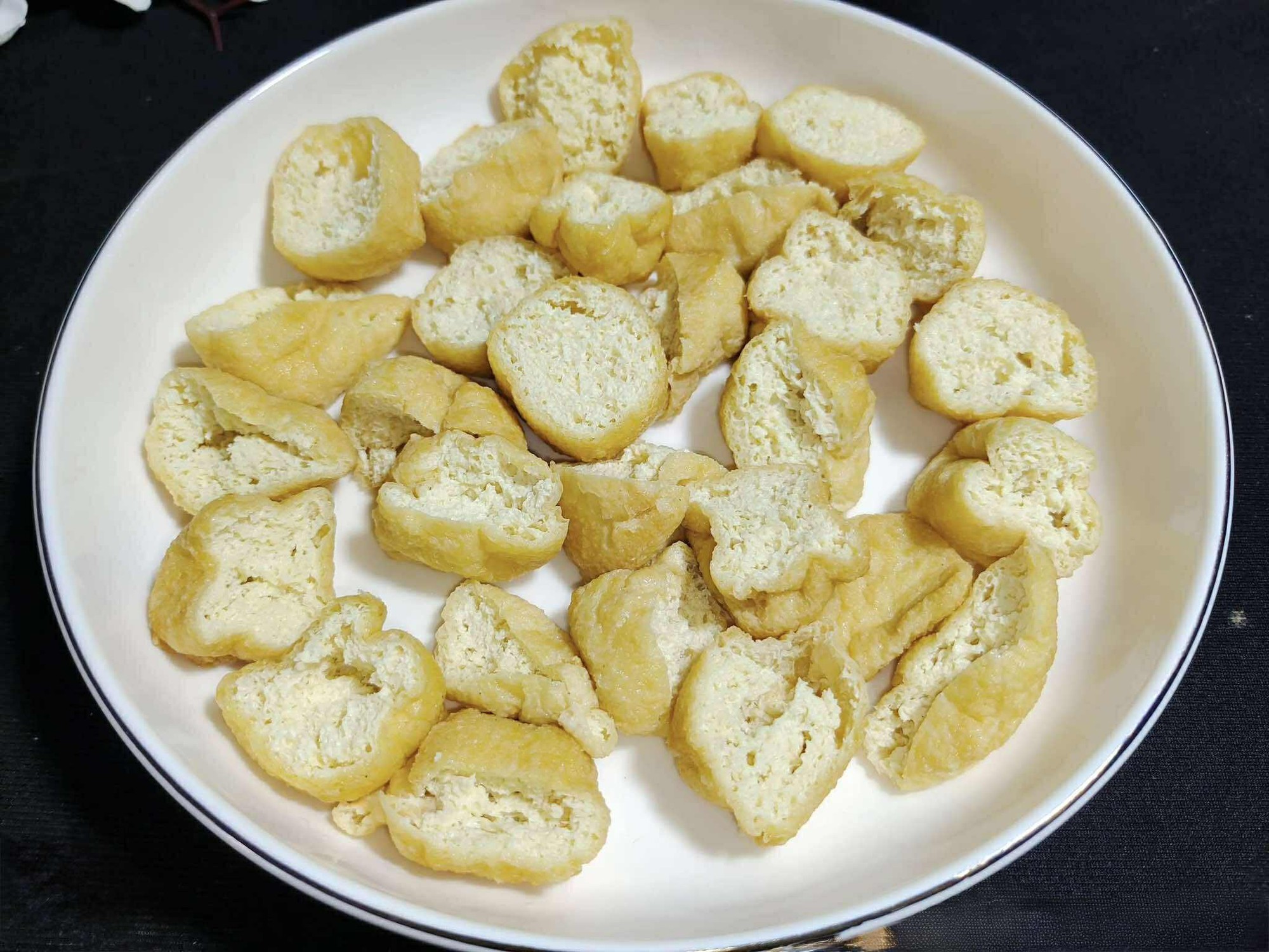 Chỉ cần hấp 3 nguyên liệu này cùng nhau, 10 phút là sẽ có một món ăn thơm ngon, mọng nước và đậm đà- Ảnh 1.