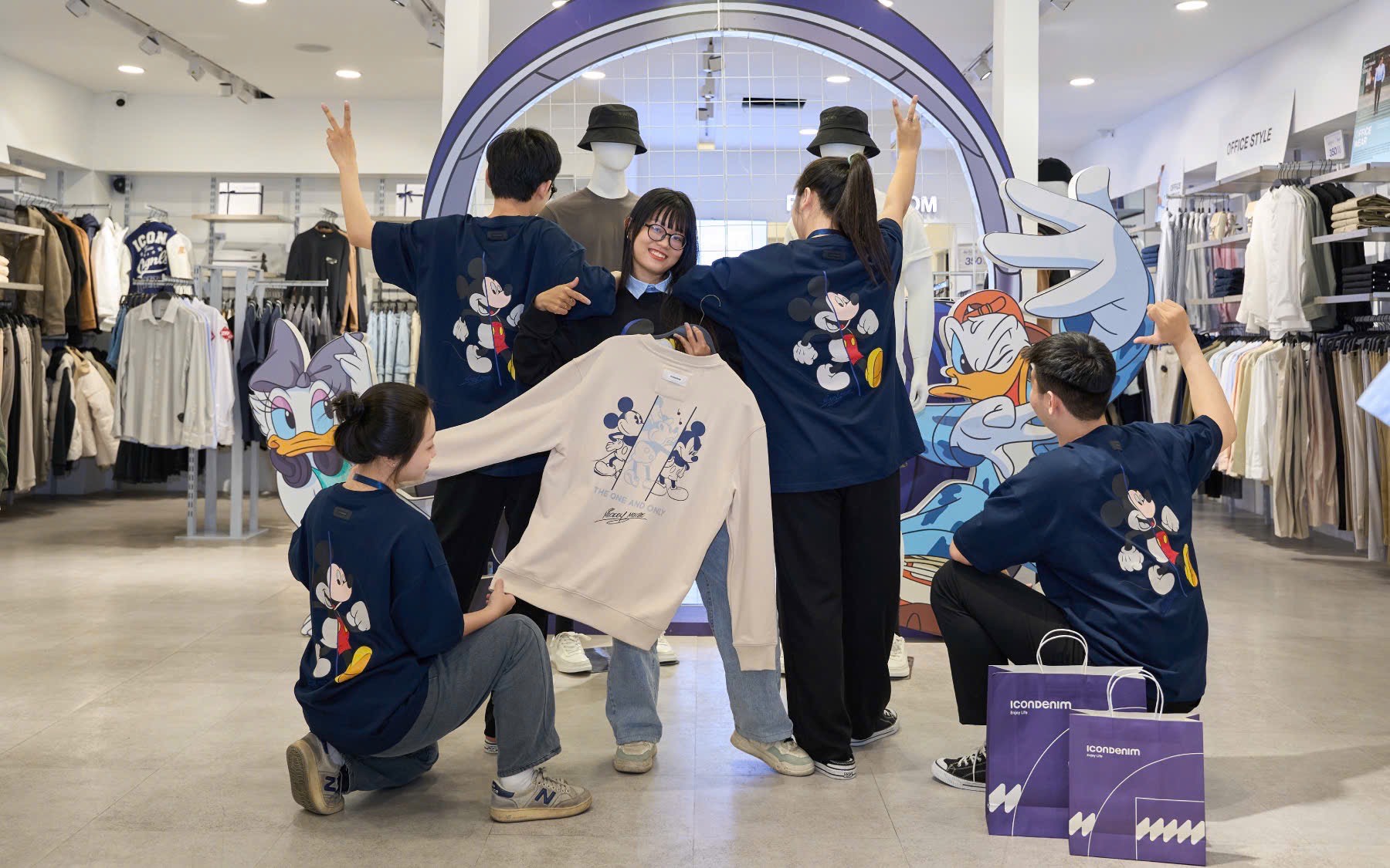 ICONDENIM cùng AEON Mall - Bước đi chiến lược mở rộng thương hiệu tại miền Bắc- Ảnh 4. ICONDENIM cùng AEON Mall - Bước đi chiến lược mở rộng thương hiệu tại miền Bắc- Ảnh 4.