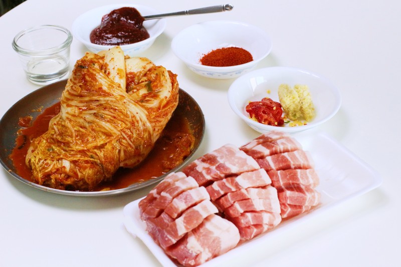 Bữa cơm mùa đông, mua ít thịt ba chỉ về nấu theo cách này ngon lạ bất ngờ, rất đưa vị- Ảnh 1. Bữa cơm mùa đông, mua ít thịt ba chỉ về nấu theo cách này ngon lạ bất ngờ, rất đưa vị- Ảnh 1.