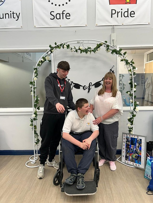 Thanh niên tử vong khi tham gia huấn luyện quyền anh từ thiện, đáng sợ đã có 4 người chết vì cùng 1 lý do- Ảnh 1. Thanh niên tử vong khi tham gia huấn luyện quyền anh từ thiện, đáng sợ đã có 4 người chết vì cùng 1 lý do- Ảnh 1.