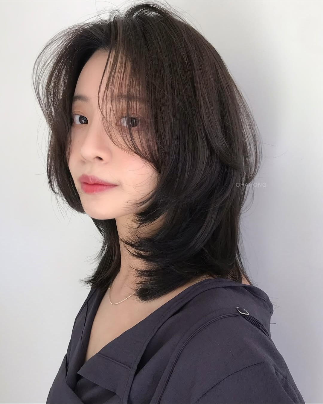 5 kiểu tóc layer được yêu thích nhất hiện nay, cắt xong là chạm đỉnh nhan sắc- Ảnh 9. 5 kiểu tóc layer được yêu thích nhất hiện nay, cắt xong là chạm đỉnh nhan sắc- Ảnh 9.