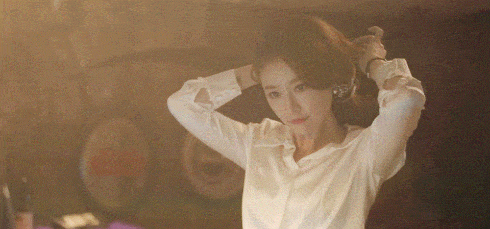 Lâm Tâm Như bị đàn chị tát “lệch mặt” giữa chốn đông người nhưng đành phải ngậm ngùi câm nín vì một lý do?- Ảnh 1. Lâm Tâm Như bị đàn chị tát “lệch mặt” giữa chốn đông người nhưng đành phải ngậm ngùi câm nín vì một lý do?- Ảnh 1.