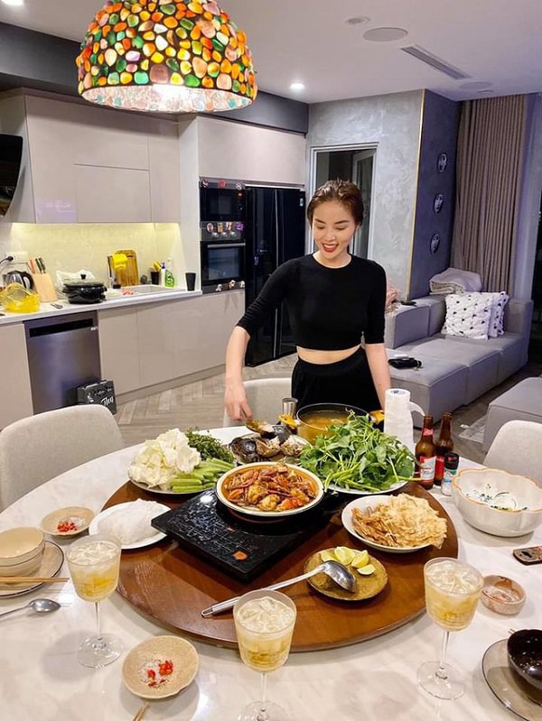 Kỳ Duyên "ăn ở" như thế này ư?- Ảnh 16. Kỳ Duyên "ăn ở" như thế này ư?- Ảnh 16.