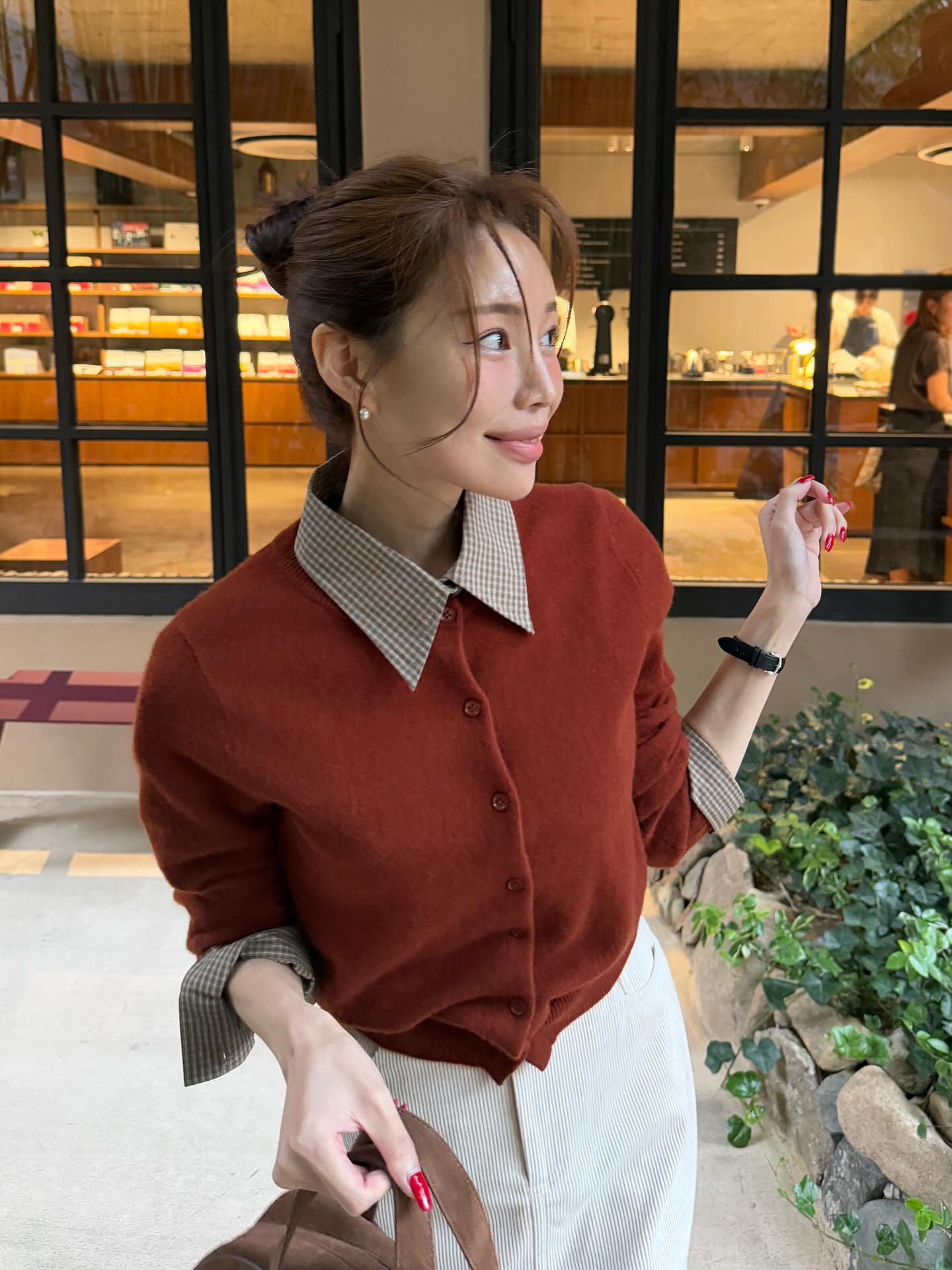 5 tông màu trang phục tôn da tốt nhất, mặc lên còn rất sang thì ai cũng phải có- Ảnh 10. 5 tông màu trang phục tôn da tốt nhất, mặc lên còn rất sang thì ai cũng phải có- Ảnh 10.