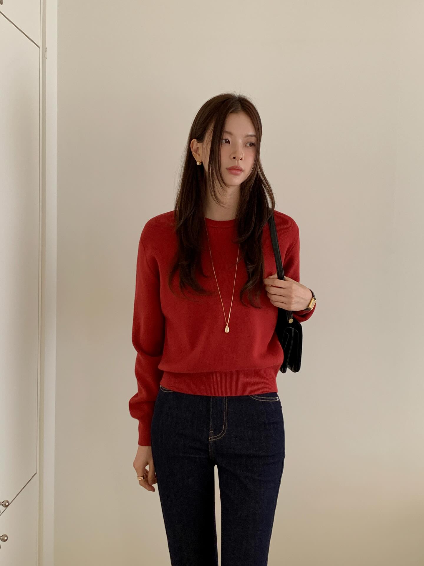 5 tông màu trang phục tôn da tốt nhất, mặc lên còn rất sang thì ai cũng phải có- Ảnh 4. 5 tông màu trang phục tôn da tốt nhất, mặc lên còn rất sang thì ai cũng phải có- Ảnh 4.