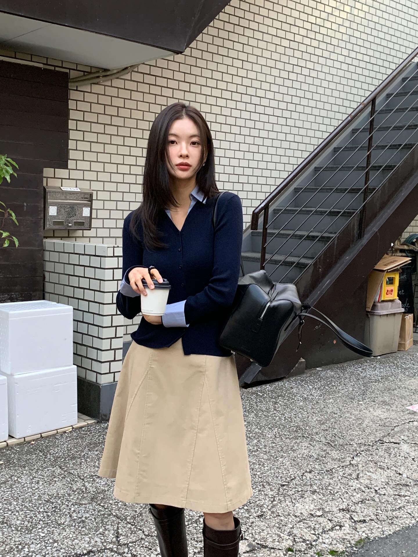 5 tông màu trang phục tôn da tốt nhất, mặc lên còn rất sang thì ai cũng phải có- Ảnh 13. 5 tông màu trang phục tôn da tốt nhất, mặc lên còn rất sang thì ai cũng phải có- Ảnh 13.