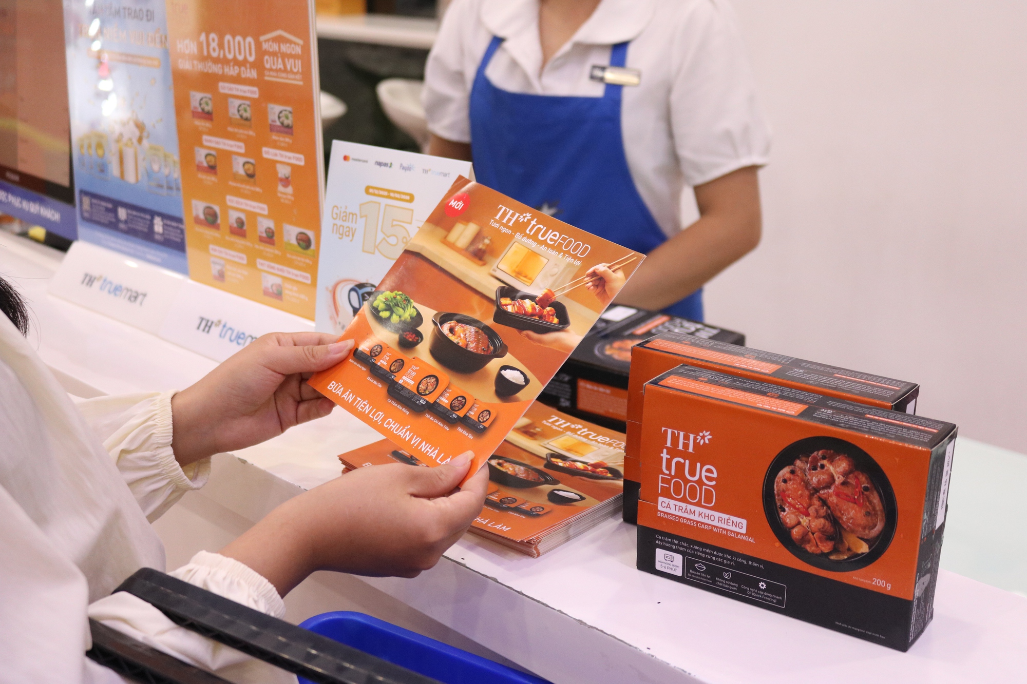 TH true FOOD ra mắt bộ sản phẩm Bữa Ăn Tiện Lợi: Giải pháp cho bữa ăn ngon, đủ dinh dưỡng, tiết kiệm thời gian- Ảnh 2. TH true FOOD ra mắt bộ sản phẩm Bữa Ăn Tiện Lợi: Giải pháp cho bữa ăn ngon, đủ dinh dưỡng, tiết kiệm thời gian- Ảnh 2.