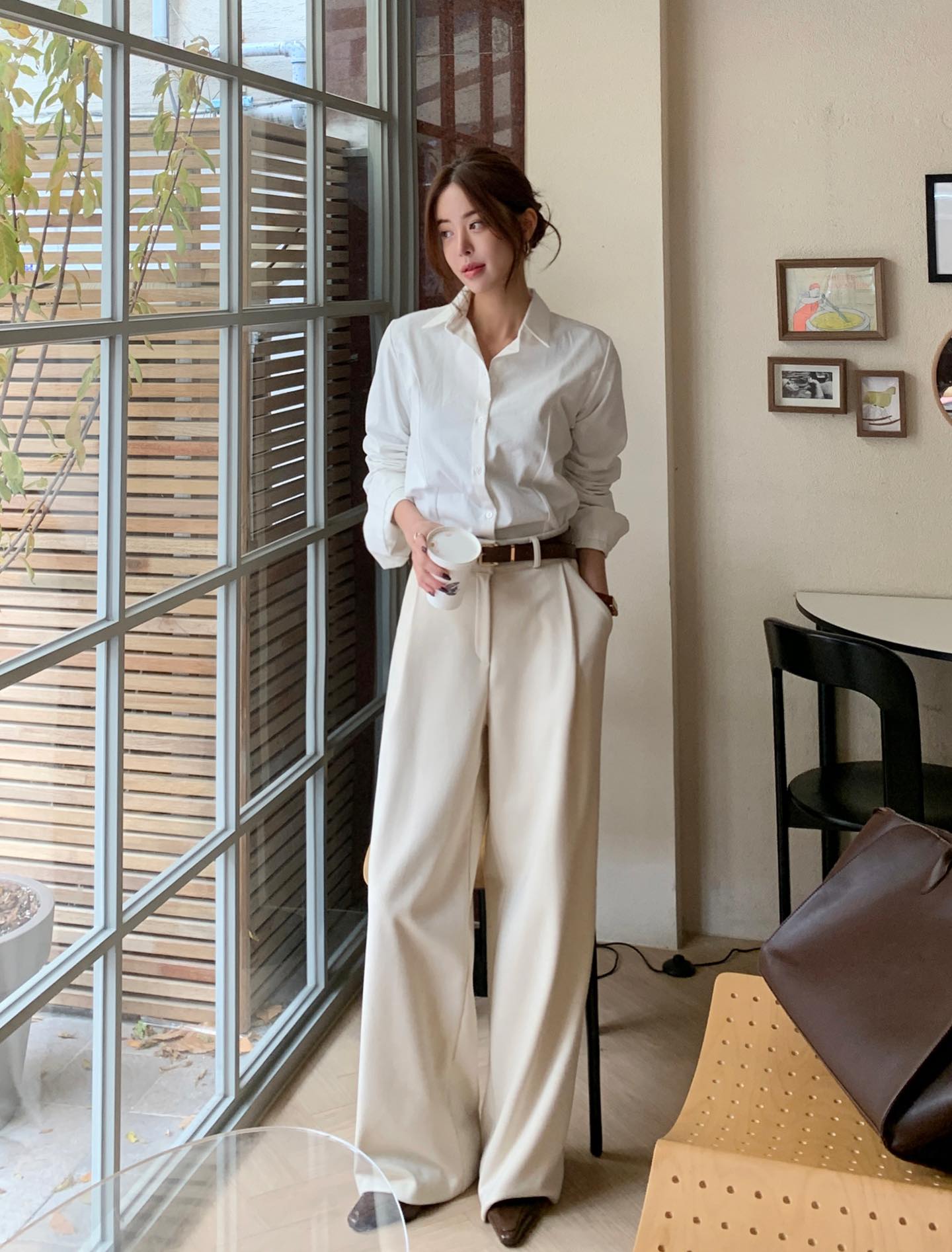 4 mẫu quần công sở giúp bạn mặc đẹp suốt năm 2026- Ảnh 5.