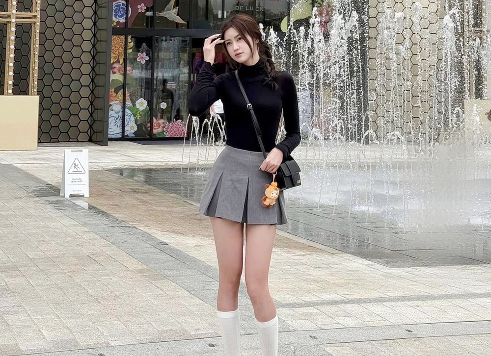 Ngắm đôi chân dài 1m15 của mỹ nhân đấu kiếm Việt, "bản sao Hoa hậu Đỗ Hà" ở SEA Games 33- Ảnh 11. Ngắm đôi chân dài 1m15 của mỹ nhân đấu kiếm Việt, "bản sao Hoa hậu Đỗ Hà" ở SEA Games 33- Ảnh 11.