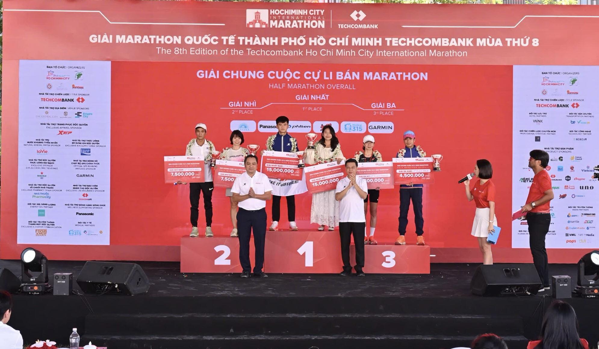 Xtep - Nhà tài trợ trang phục độc quyền 4 năm liên tiếp của giải chạy biểu trưng TP.HCM- Ảnh 3. Xtep - Nhà tài trợ trang phục độc quyền 4 năm liên tiếp của giải chạy biểu trưng TP.HCM- Ảnh 3.