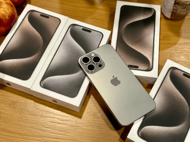 5 mẫu iPhone cũ đáng "xuống tiền" nhất thời điểm hiện tại- Ảnh 1. 5 mẫu iPhone cũ đáng "xuống tiền" nhất thời điểm hiện tại- Ảnh 1.